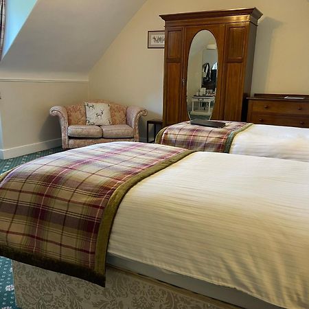 Ravenscourt House, Guest House Grantown-on-Spey Екстериор снимка