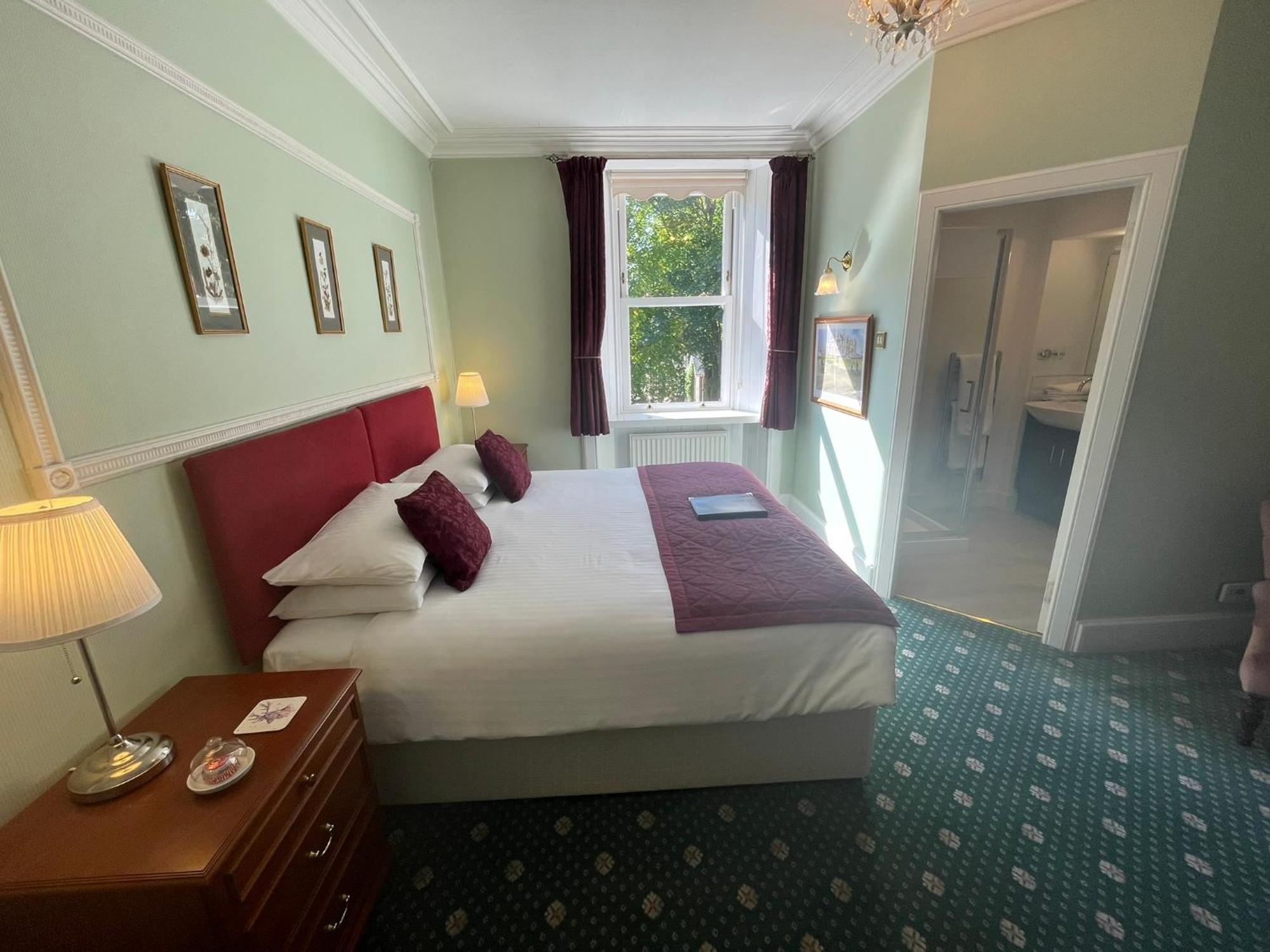 Ravenscourt House, Guest House Grantown-on-Spey Екстериор снимка