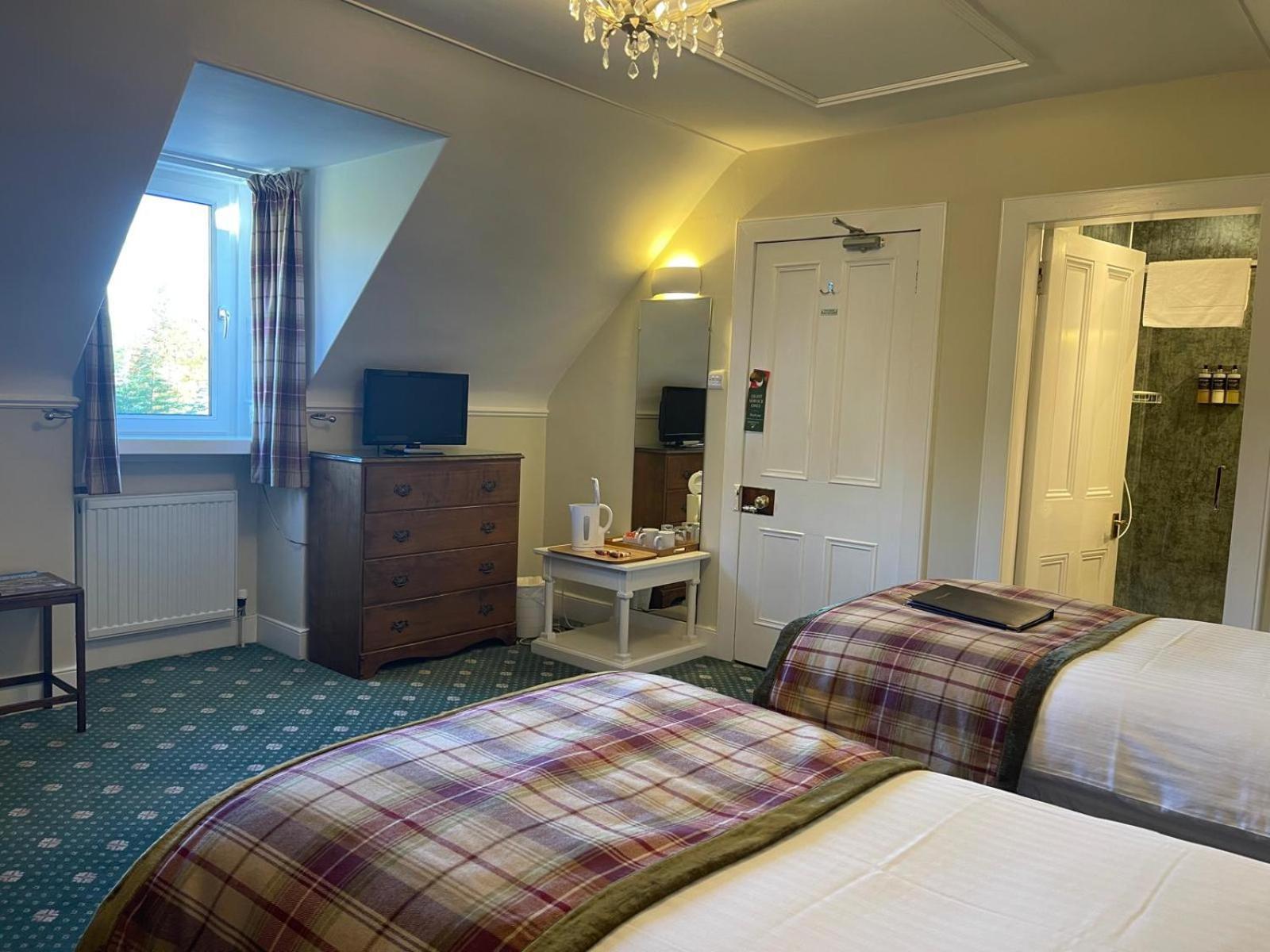 Ravenscourt House, Guest House Grantown-on-Spey Екстериор снимка