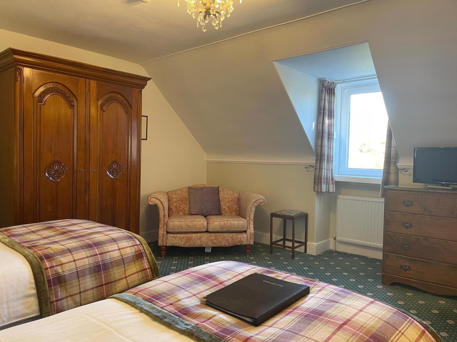 Ravenscourt House, Guest House Grantown-on-Spey Екстериор снимка