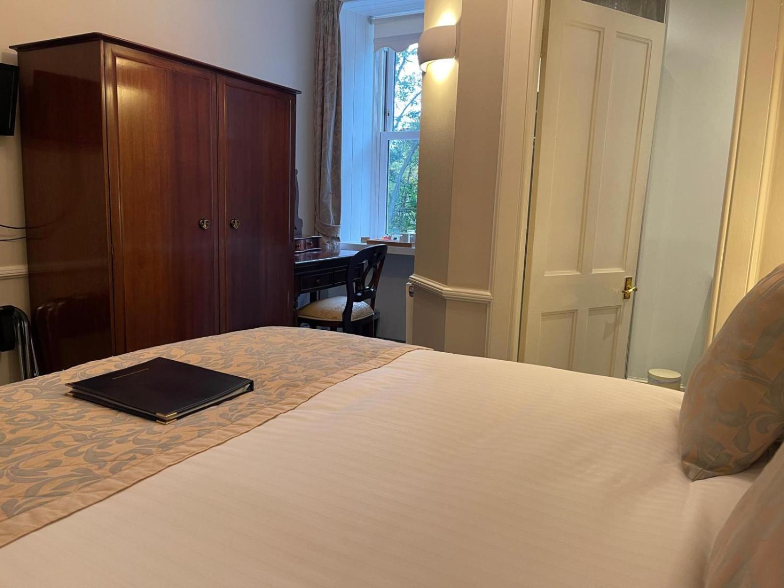 Ravenscourt House, Guest House Grantown-on-Spey Екстериор снимка