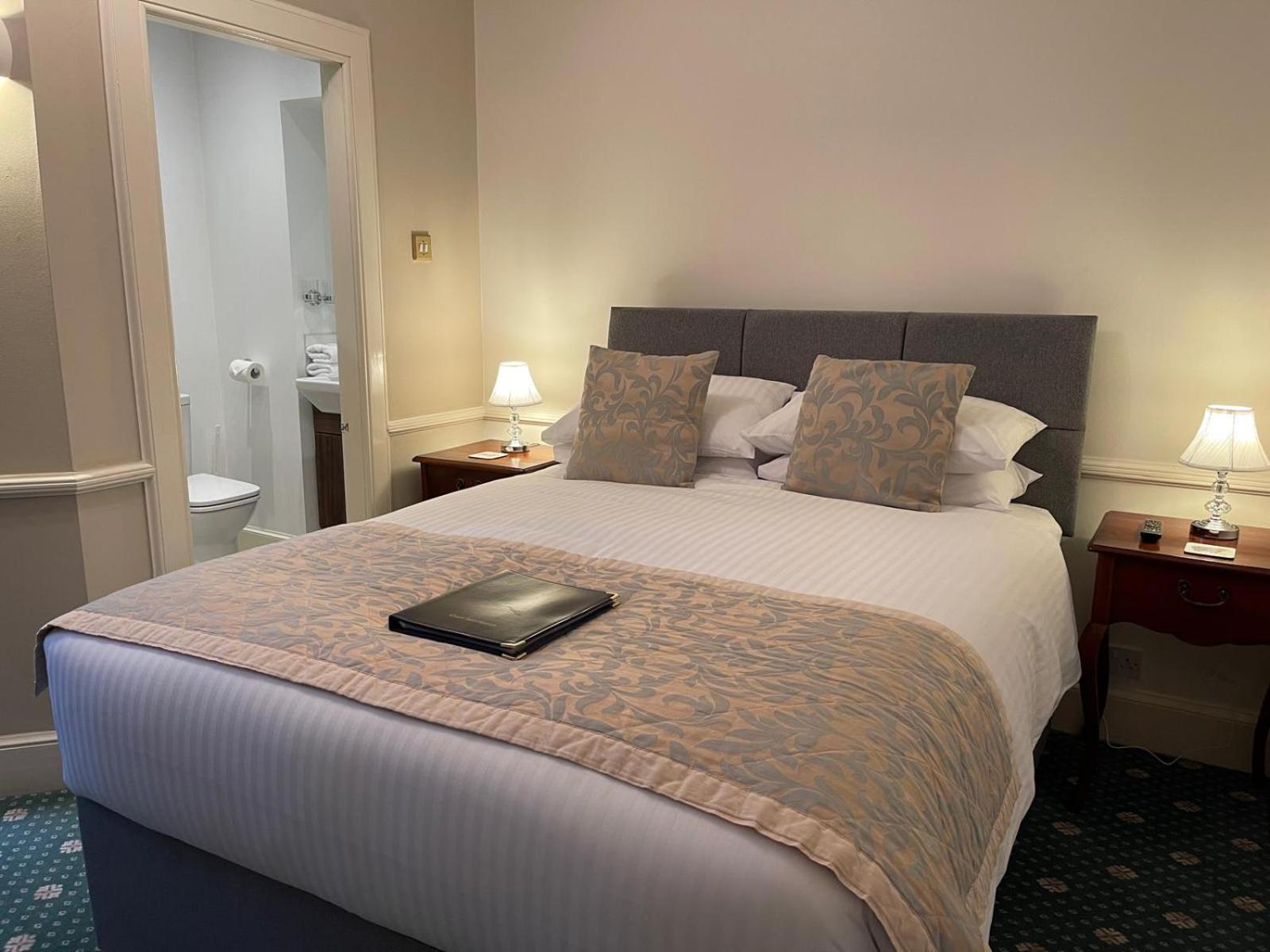 Ravenscourt House, Guest House Grantown-on-Spey Екстериор снимка