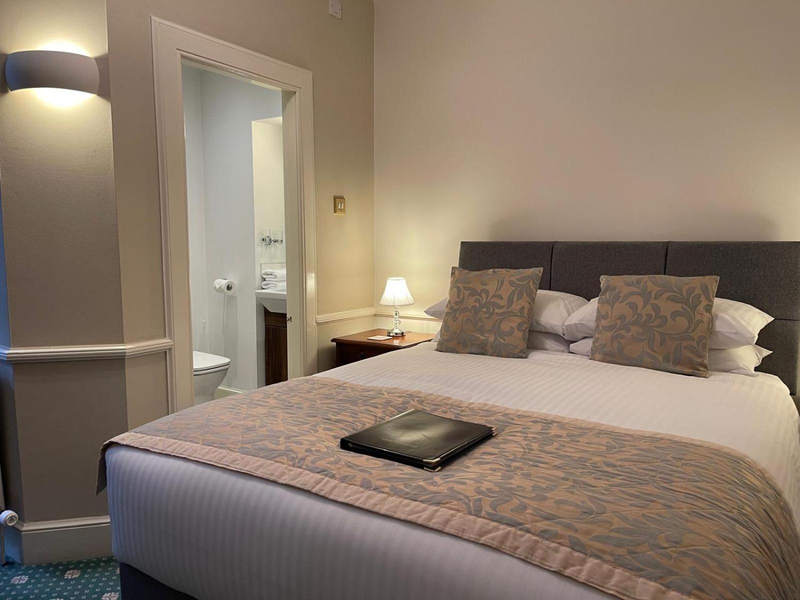 Ravenscourt House, Guest House Grantown-on-Spey Екстериор снимка