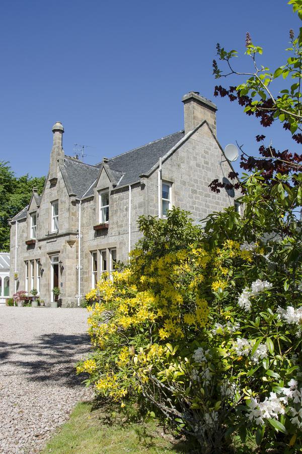 Ravenscourt House, Guest House Grantown-on-Spey Екстериор снимка
