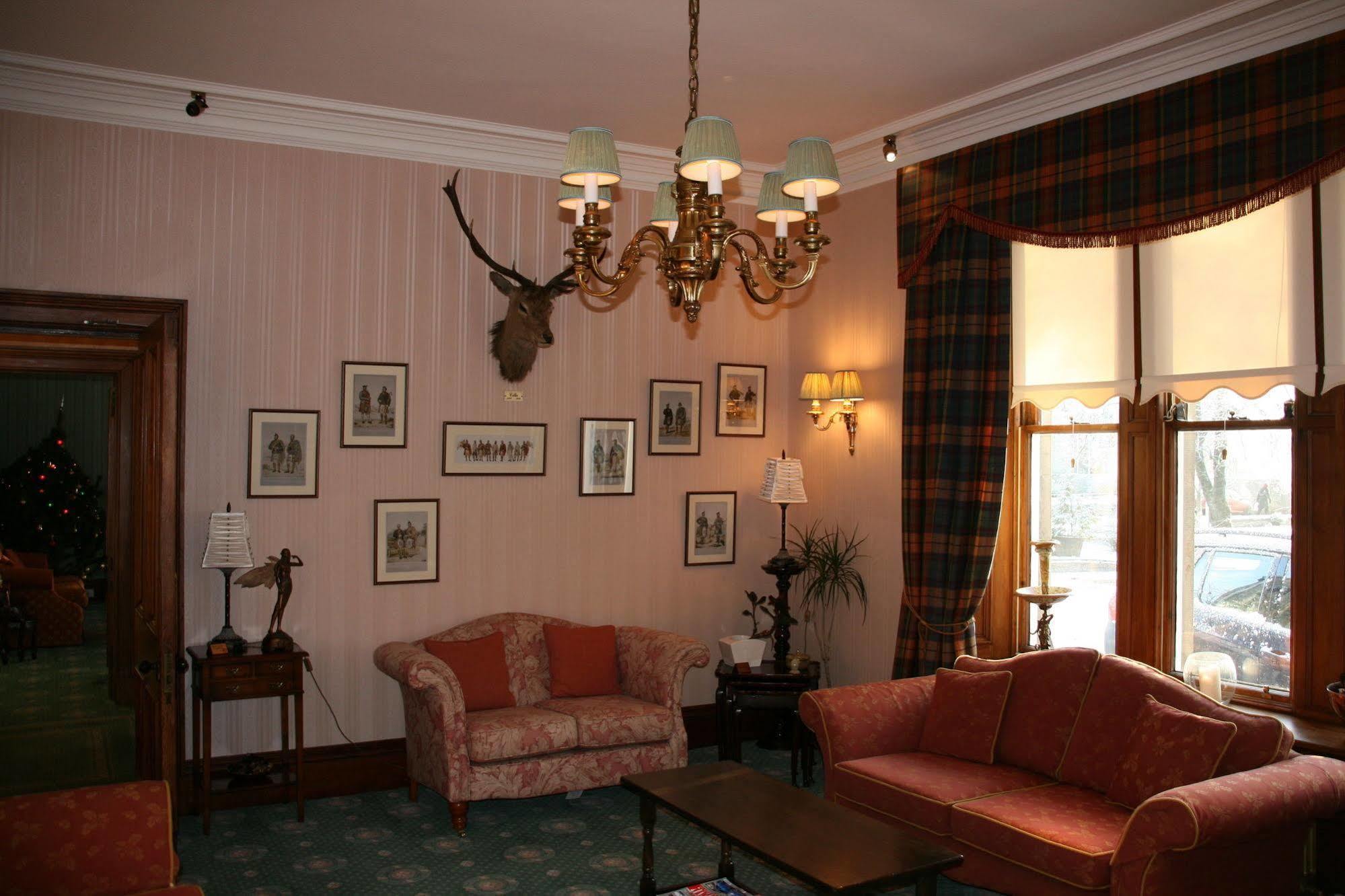 Ravenscourt House, Guest House Grantown-on-Spey Екстериор снимка